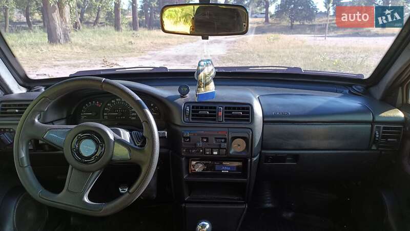 Хэтчбек ВАЗ / Lada 2109 2004 в Кременчуге