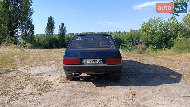 Хэтчбек ВАЗ / Lada 2109 2004 в Кременчуге