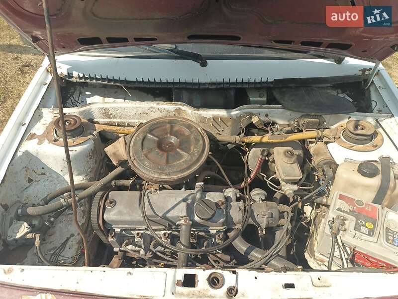 Хэтчбек ВАЗ / Lada 2109 1995 в Харькове фото 10 Хэтчбек ВАЗ / Lada 2109 1995 в Харькове