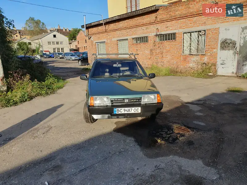 ВАЗ / Lada 2109
