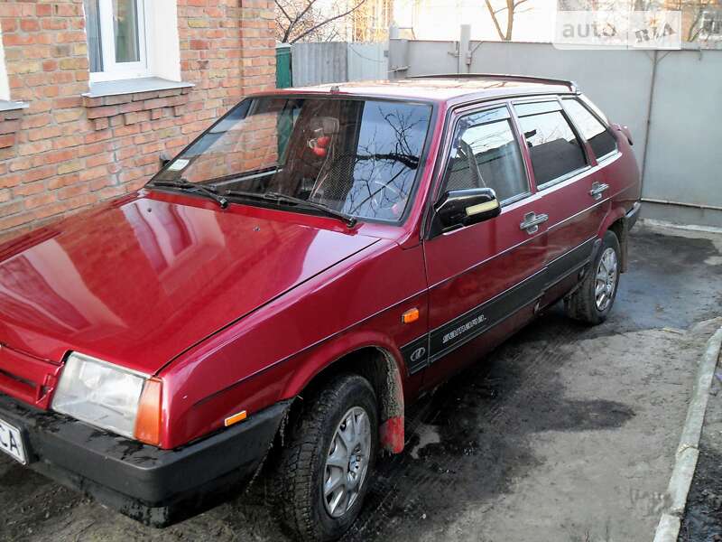 Хетчбек ВАЗ / Lada 2109 1994 в Ромнах