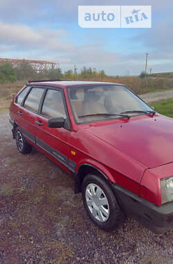 Хэтчбек ВАЗ / Lada 2109 1990 в Хмельницком