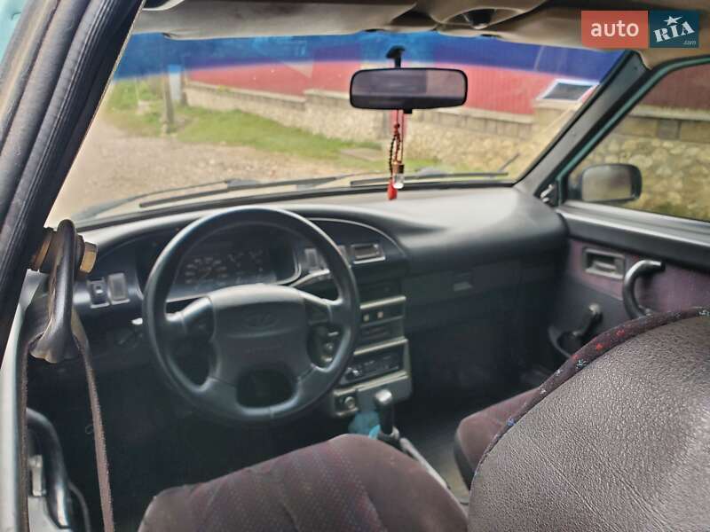 Хэтчбек ВАЗ / Lada 2109 1997 в Зборове фото 9 Хэтчбек ВАЗ / Lada 2109 1997 в Зборове