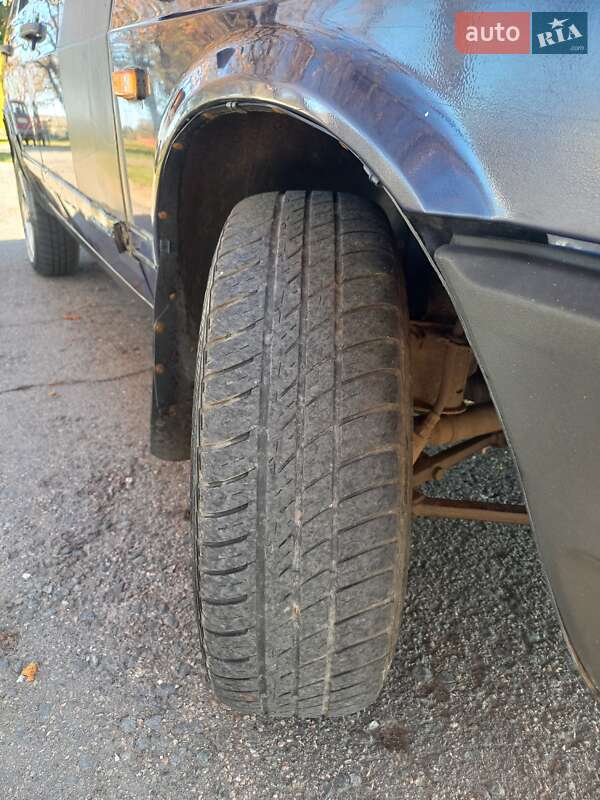 Хэтчбек ВАЗ / Lada 2109 1997 в Христиновке