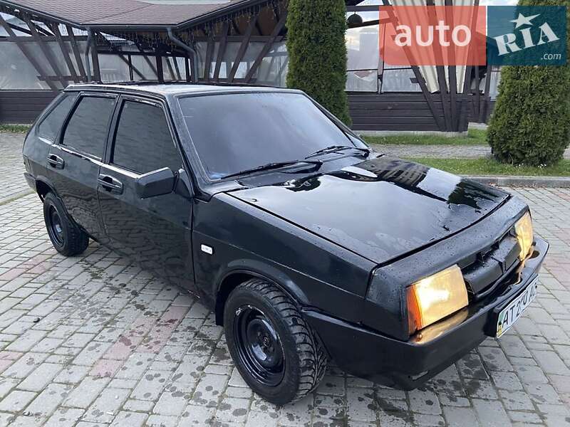 Хэтчбек ВАЗ / Lada 2109 1993 в Ивано-Франковске