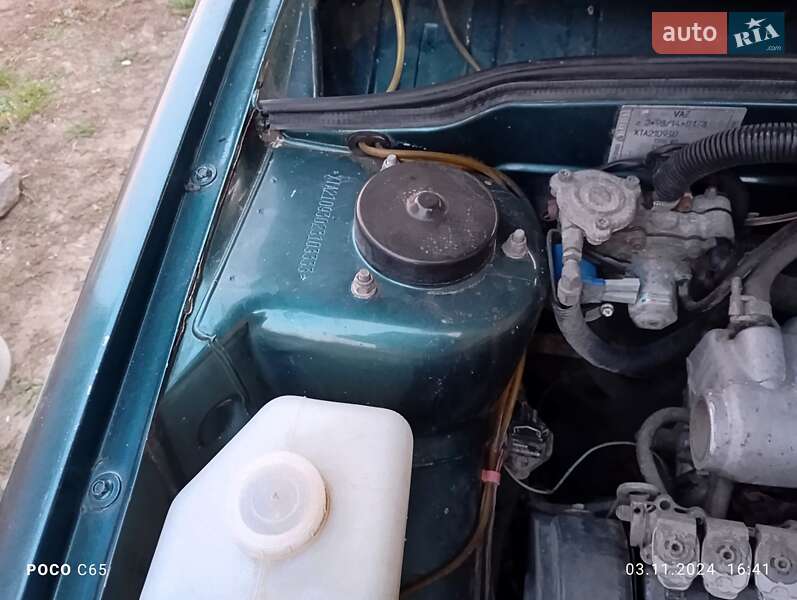 Хэтчбек ВАЗ / Lada 2109 2001 в Виннице