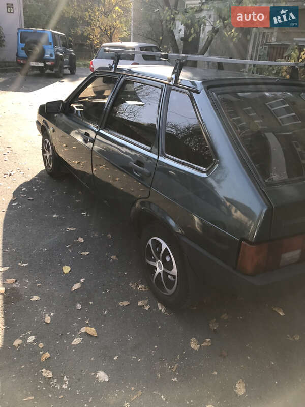 Хэтчбек ВАЗ / Lada 2109 2005 в Мукачево