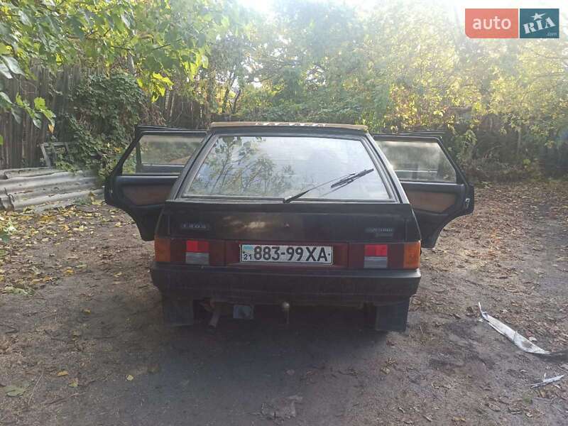 Хэтчбек ВАЗ / Lada 2109 1990 в Харькове