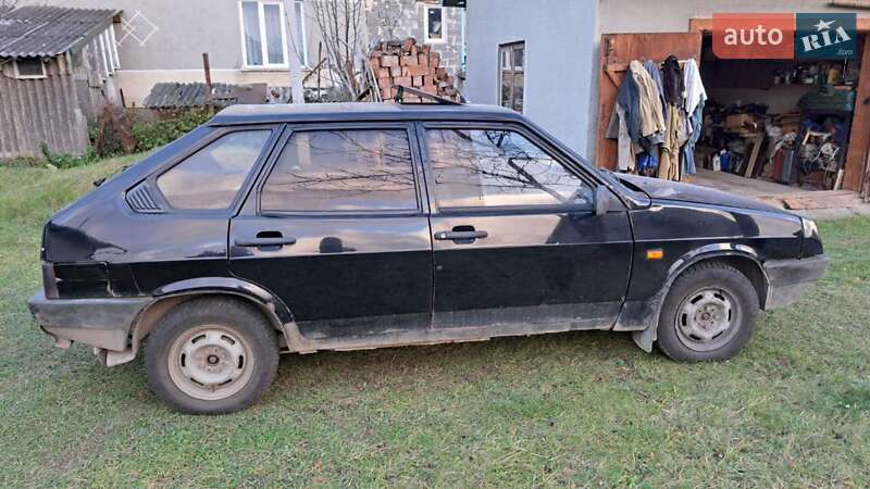 Хэтчбек ВАЗ / Lada 2109 1991 в Николаеве