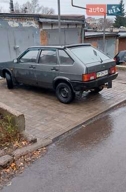 Хэтчбек ВАЗ / Lada 2109 2003 в Сумах