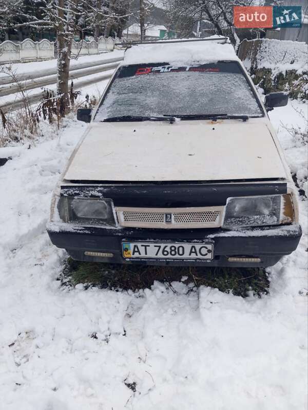 Хэтчбек ВАЗ / Lada 2109 1992 в Борщеве фото 2 Хэтчбек ВАЗ / Lada 2109 1992 в Борщеве