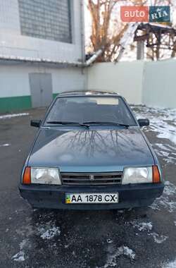 Хэтчбек ВАЗ / Lada 2109 2001 в Киеве