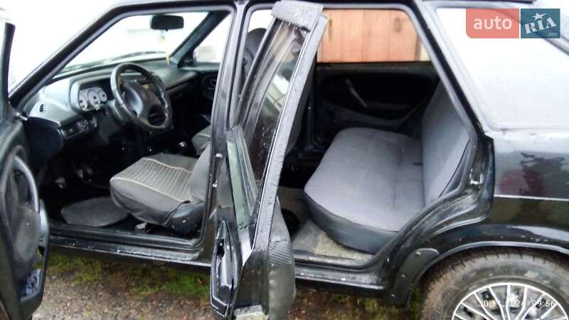 Хэтчбек ВАЗ / Lada 2109 2007 в Меденичах