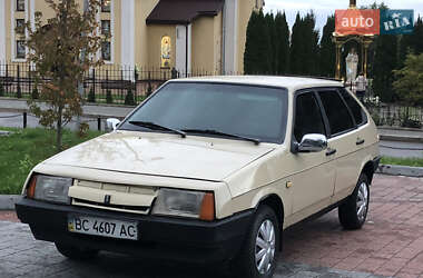 Хэтчбек ВАЗ / Lada 2109 1990 в Львове