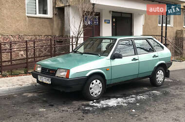 Хетчбек ВАЗ / Lada 2109 2004 в Коломиї