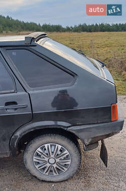 Хэтчбек ВАЗ / Lada 2109 2006 в Кременце