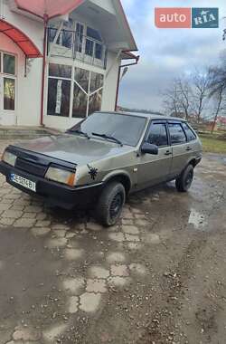 Хетчбек ВАЗ / Lada 2109 2002 в Кіцмані