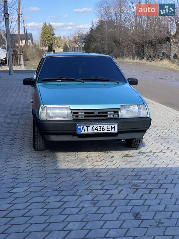 Хетчбек ВАЗ / Lada 2109 1996 в Коломиї