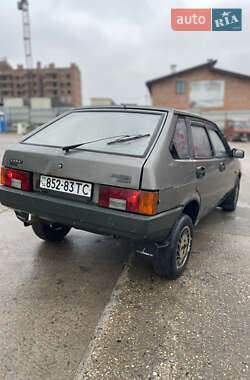 Хэтчбек ВАЗ 2109 1991 в 