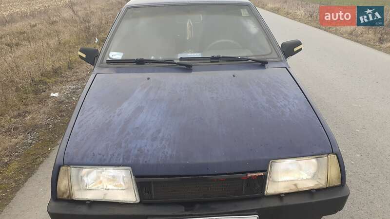Хэтчбек ВАЗ / Lada 2109 2001 в Радехове