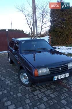 Хэтчбек ВАЗ / Lada 2109 2001 в Черновцах