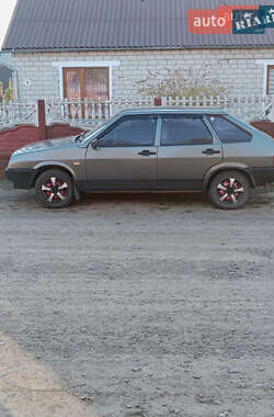 Хэтчбек ВАЗ 2109 1998 в 