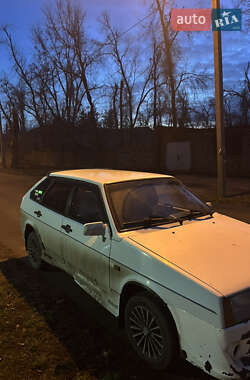 Хэтчбек ВАЗ / Lada 2109 1993 в Кривом Роге