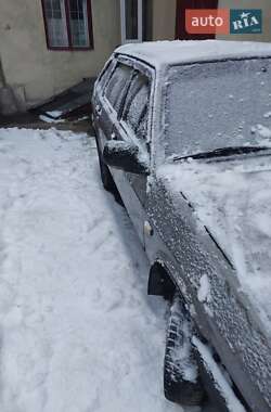 Хэтчбек ВАЗ 2109 2001 в 
