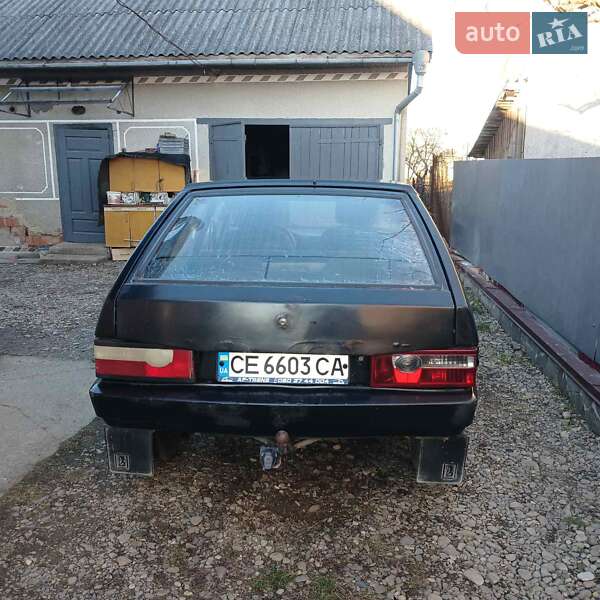 Хетчбек ВАЗ / Lada 2109 1995 в Чернівцях