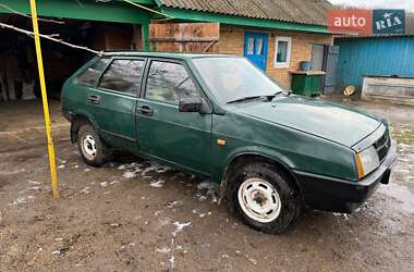 Хэтчбек ВАЗ 2109 1999 в 