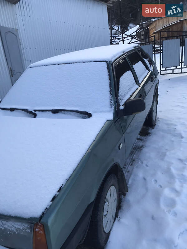 Хетчбек ВАЗ / Lada 2109 2008 в Путилі