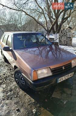 Хетчбек ВАЗ / Lada 2109 1995 в Дергачах