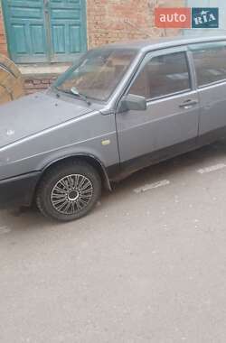 Хэтчбек ВАЗ / Lada 2109 2005 в Каменке