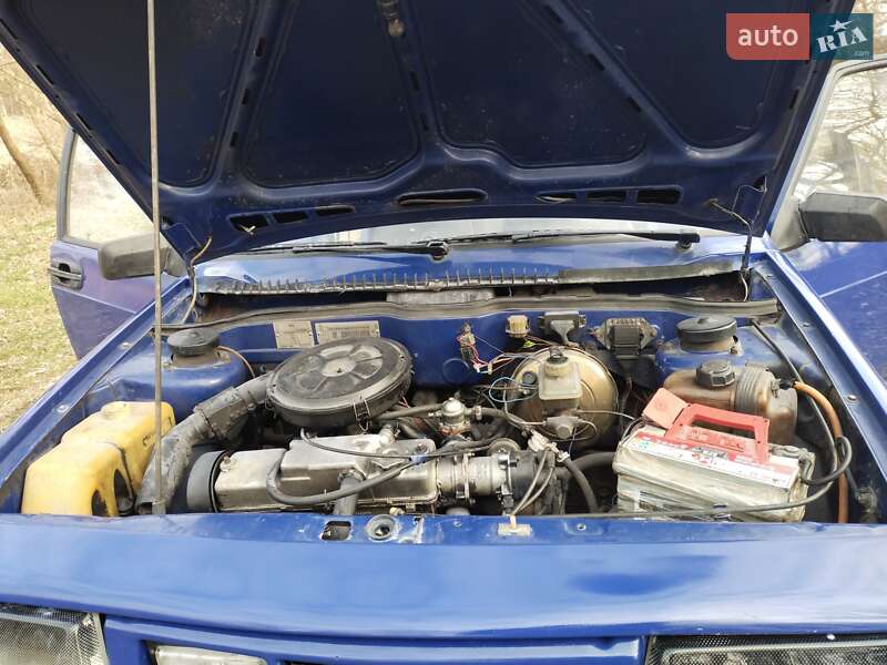 Хетчбек ВАЗ / Lada 2109 1991 в Саврані
