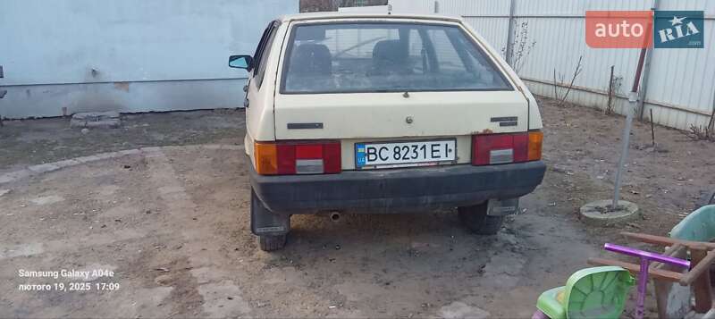 Хэтчбек ВАЗ / Lada 2109 1988 в Жовкве