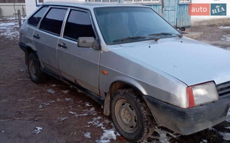 Хэтчбек ВАЗ / Lada 2109 2003 в Пулинах