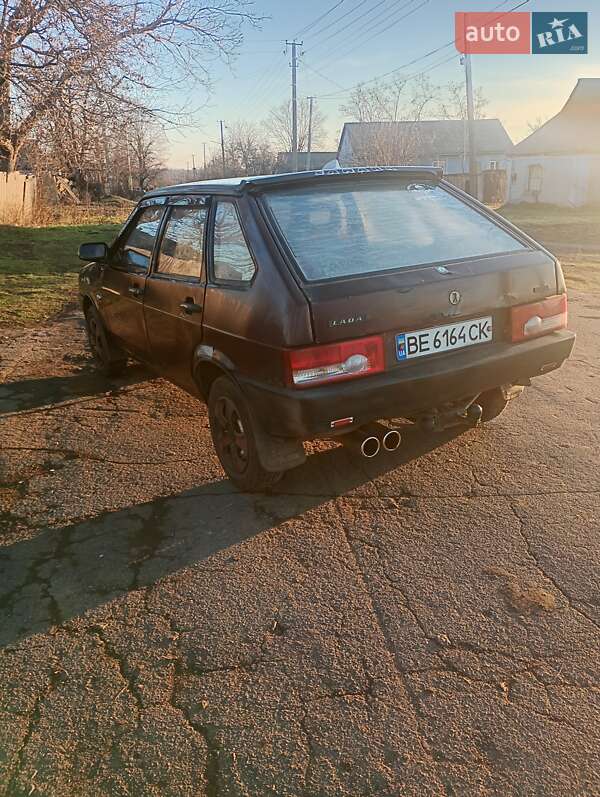 Хэтчбек ВАЗ / Lada 2109 1993 в Арбузинке