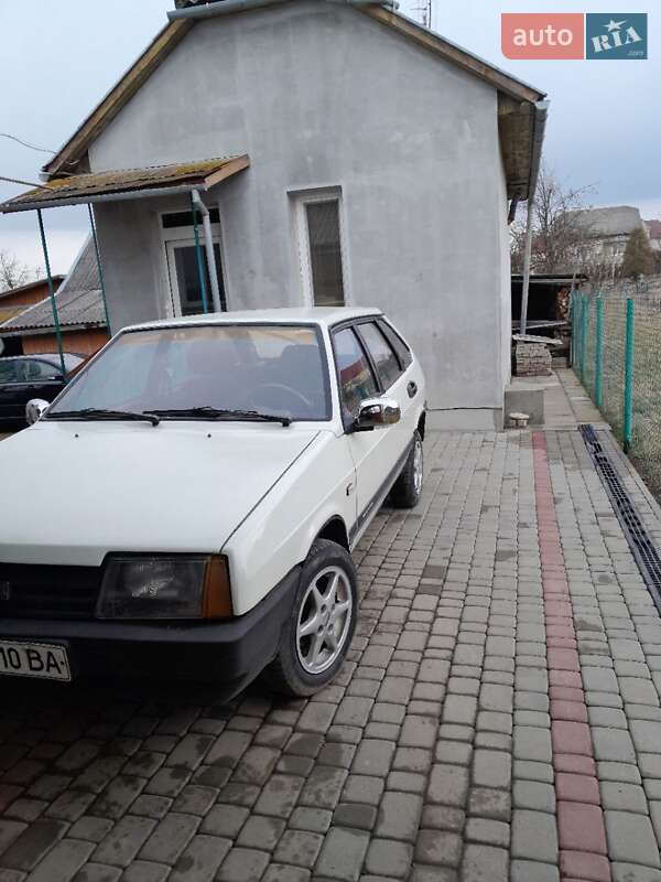 Хетчбек ВАЗ 2109 1995 в 