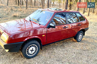 Хэтчбек ВАЗ / Lada 2109 1992 в Александрие