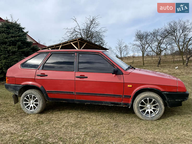 Хэтчбек ВАЗ / Lada 2109 1991 в Коломые