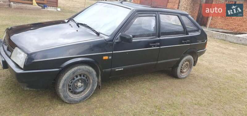 Хетчбек ВАЗ / Lada 2109 1993 в Коломиї