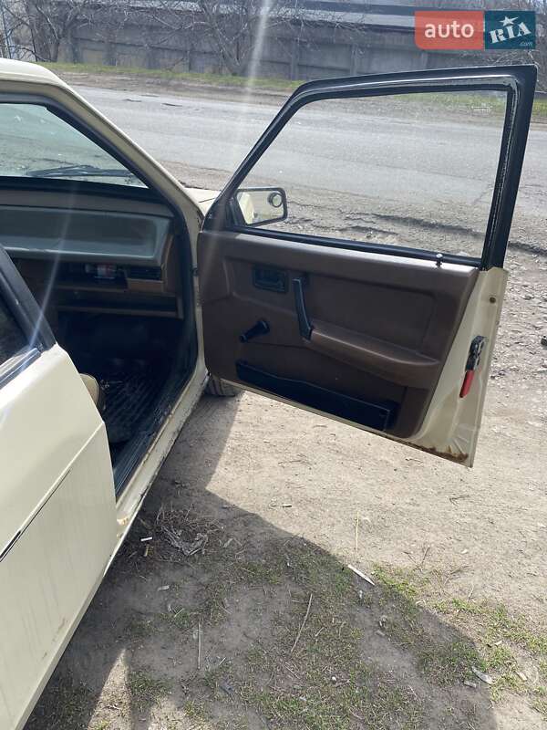 Хэтчбек ВАЗ / Lada 2109 1988 в Соленом