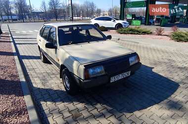 Хэтчбек ВАЗ 2109 1989 в 