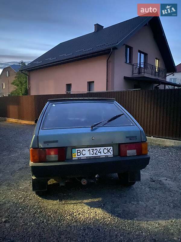 Хэтчбек ВАЗ / Lada 2109 2001 в Мостиске фото 14 Хэтчбек ВАЗ / Lada 2109 2001 в Мостиске