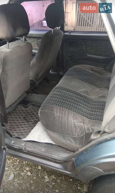 Хэтчбек ВАЗ / Lada 2109 2001 в Мостиске фото 17 Хэтчбек ВАЗ / Lada 2109 2001 в Мостиске