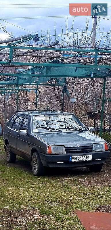 Хетчбек ВАЗ / Lada 2109 1990 в Подільську фото 4 Хетчбек ВАЗ / Lada 2109 1990 в Подільську