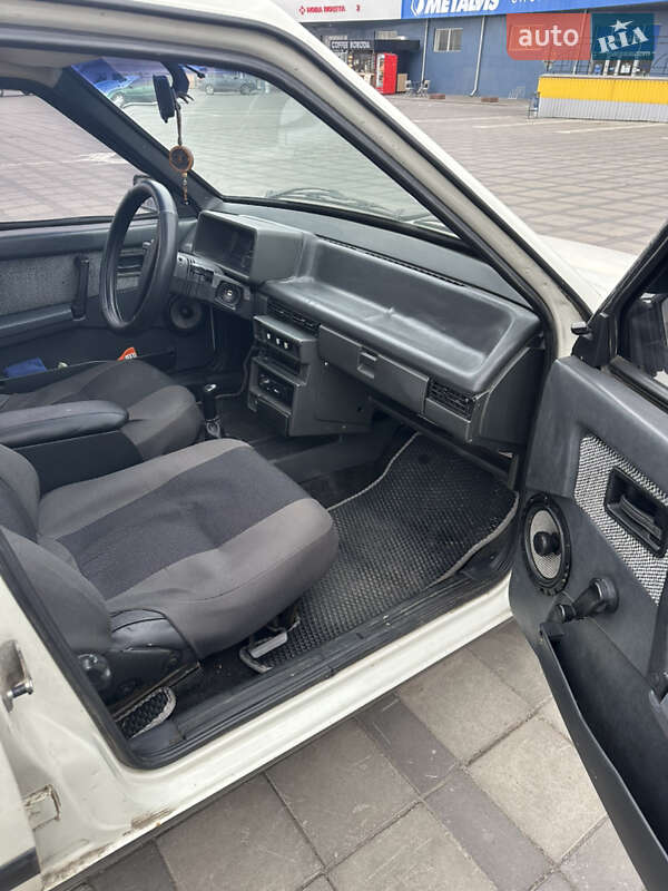 Хэтчбек ВАЗ / Lada 2109 1992 в Виннице