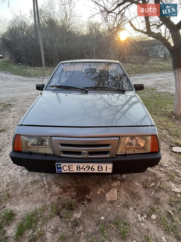 Хетчбек ВАЗ / Lada 2109 1991 в Хотині фото 11 Хетчбек ВАЗ / Lada 2109 1991 в Хотині