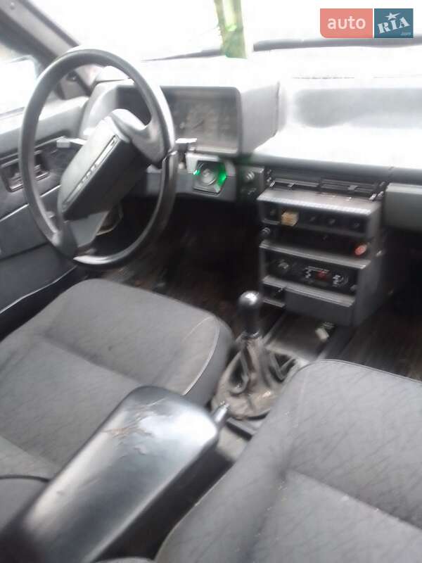 Хэтчбек ВАЗ / Lada 2109 1992 в Карловке