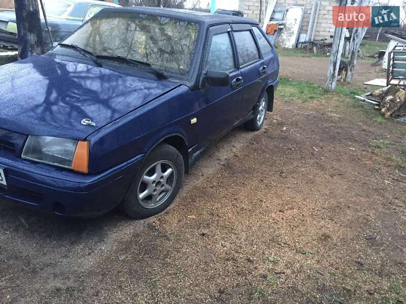 Хэтчбек ВАЗ / Lada 2109 1998 в Виннице